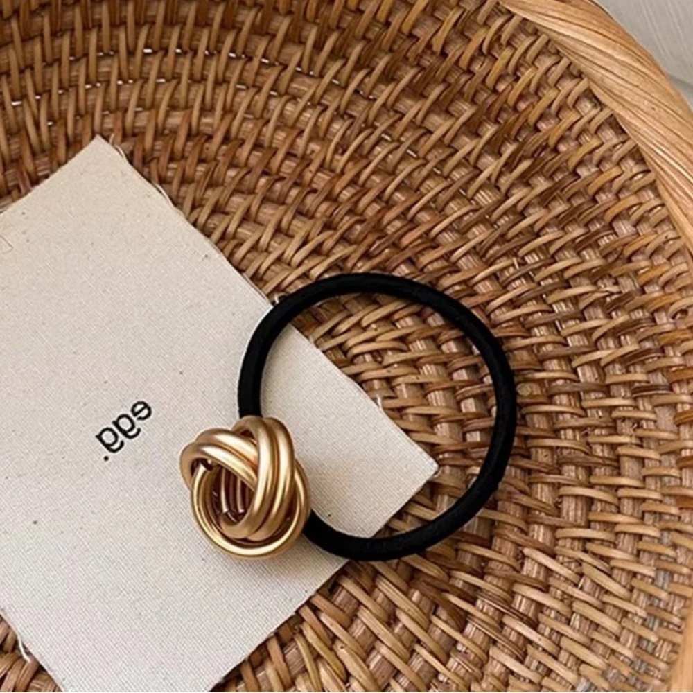 Gold hair tie